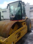 Каток Caterpillar CS563