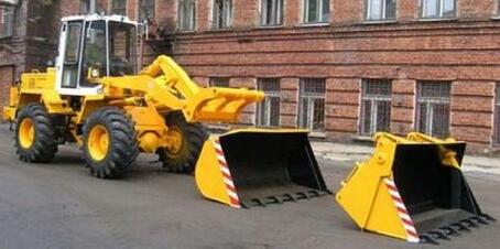 Фронтальный погрузчик