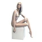 LOOK TYPE 4 \ манекен женский, сидячий (С макияжем)