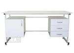 Стол лабораторный С-405