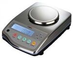 Лабораторные весы ViBRA CJ-820ER