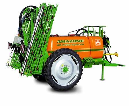 Опрыскиватели прицепные UG AMAZONE