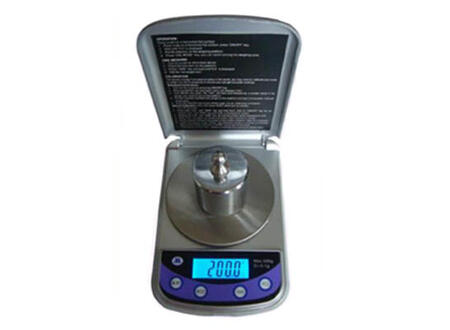 Кaрмaнныe элeктрoнныe вeсы ML-A02 300 г / 0,01 г