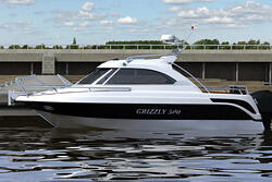Катер GRIZZLY 580 HT