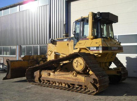 Бульдозер Caterpillar D6M LGP