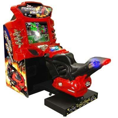 Игровые аппараты, симуляторы, детские аппараты с выдачей билетов.