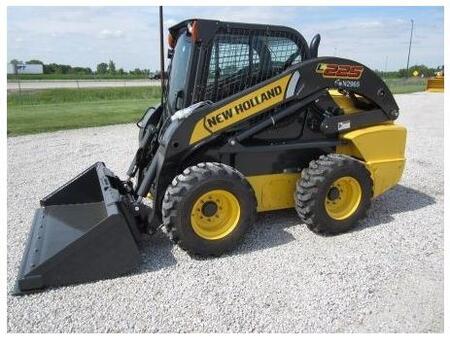 мини-погрузчик New Holland L225
