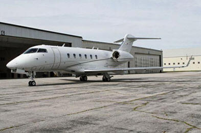 Самолет Challenger 300