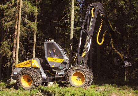 Харвестер SAMPO SR1046X