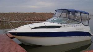 Катер каютный Bayliner 245SB