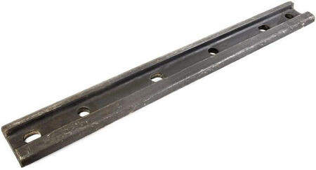 Накладка 1Р-65 6 дырная 8193-73