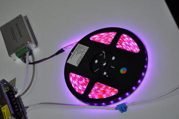 Лента светодиодная 5050 30д/м RGB Лента светодиодная 5050 30д/м RGB