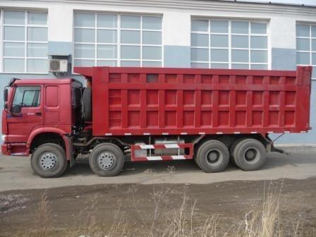 Самосвал Howo 8x4