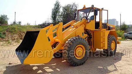 Фронтальный погрузчик L 34 Stalowa Wola