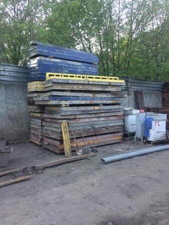 б/у Опалубка стен и комплектующие к ней б/у Опалубка стен и комплектующие к ней