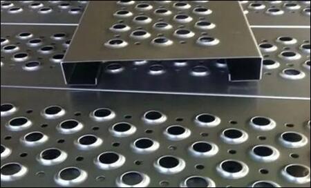 Perforated Tread Plates Raised or Concave Type Round Hole and Cross with Slip Resistance