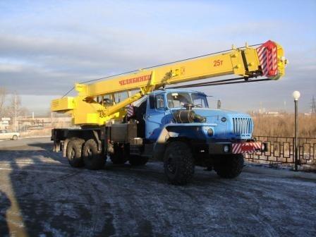 Автокран КС-45721 Челябинец на шасси Урал 4320-40