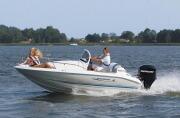 Катер Quicksilver Commander 425