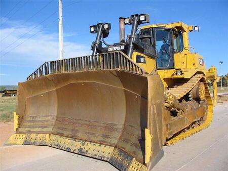 Техника дорожная строительная Бульдозер Caterpillar D9T
