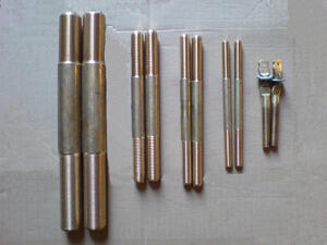 Шпильки латунные