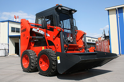 В Россию ожидается поставка новых мини-погрузчиков WECAN SSL-800