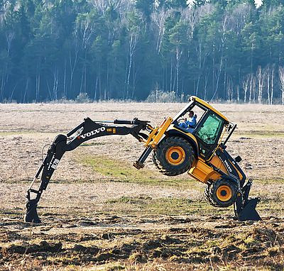 В РОССИИ ОТКРЫВАЕТСЯ КЛУБ ОПЕРАТОРОВ ДОРОЖНО-СТРОИТЕЛЬНОЙ ТЕХНИКИ