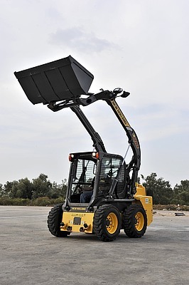 Выездные демонстрации мини-погрузчиков New Holland от «НТК форклифт» Выездные демонстрации мини-погрузчиков New Holland от «НТК форклифт»