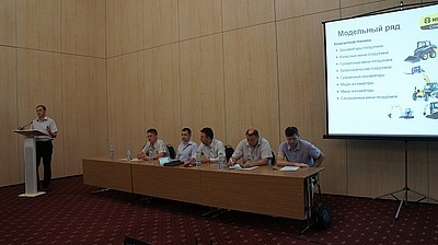 Унификацию парка спецтехники обсудили на Круглом столе