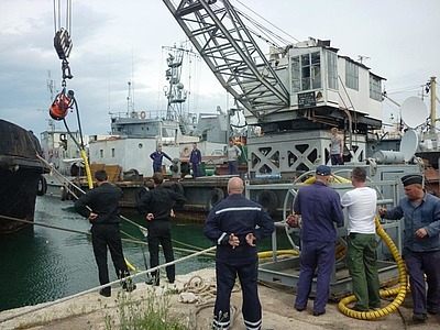 Комплексы ВСА-500 разработки «Тетис Про» введены в эксплуатацию для подъема корабля «Очаков» на Черн