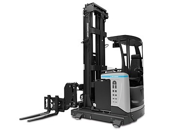 Узкопроходный ричтрак от UniCarriers номинирован на премию IFOY 2015