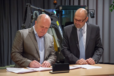 ООО «ЕТС» назначена официальным дилером Volvo CE на всей территории Украины