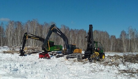 Тюменские лесозаготовители оценили технику JohnDeere