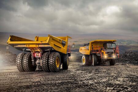 Volvo представляет серию карьерных самосвалов.