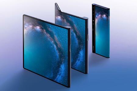 Сгибаемый смартфон Huawei Mate X появится в России не раньше октября 2019 года