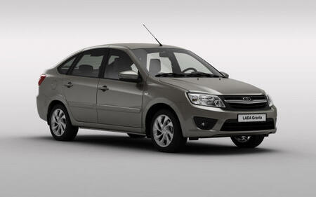 АвтоВАЗ отзывает почти четыре тысячи Lada Granta из-за проблем с тормозами