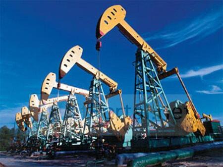 МВФ: нефть будет дешеветь 5 лет подряд