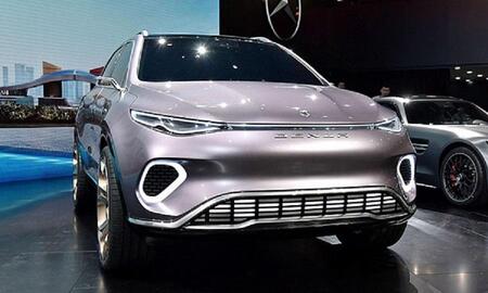 Компания Mercedes-Benz представила электрический кроссовер Denza X 