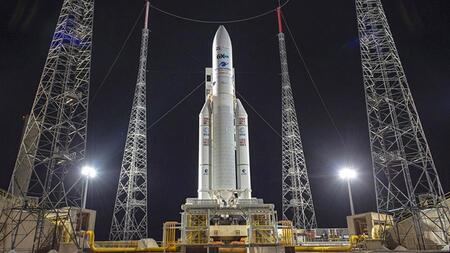 Запуск европейской ракеты Ariane 5 отложили на неопределенный срок за 20 минут до старта