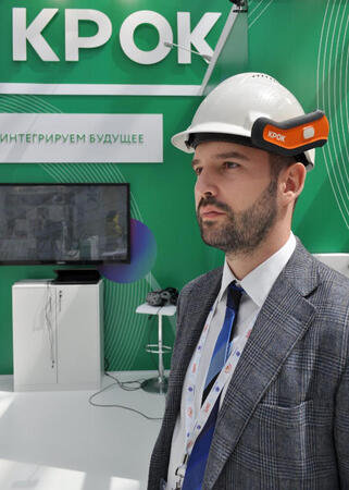 Обновленная промышленная платформа КРОК «Цифровой рабочий» внесена в реестр отечественного ПО