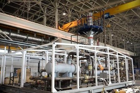 ОМК поставила нефтяникам первую отечественную установку отбензинивания попутного нефтяного газа