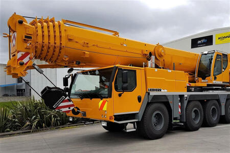Liebherr представляет новый самоходный кран LTM 1120 4.1 на выставке Conexpo в Лас-Вегасе