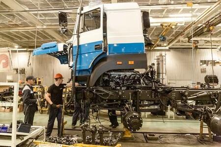 Автозавод «Урал» начал конвейерную сборку нового автомобиля повышенной грузоподъемности