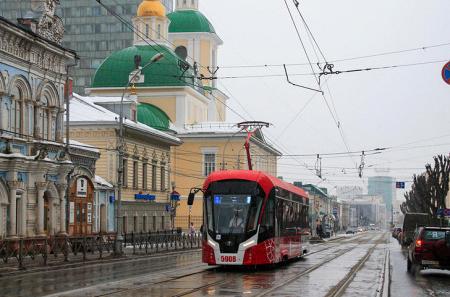 «ПК Транспортные системы» выполнила контракт на поставку 15 трамваев «Львенок» в Пермь