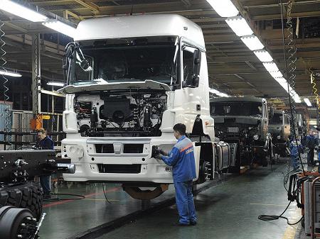 На КАМАЗе ускорен темп сборки автомобилей