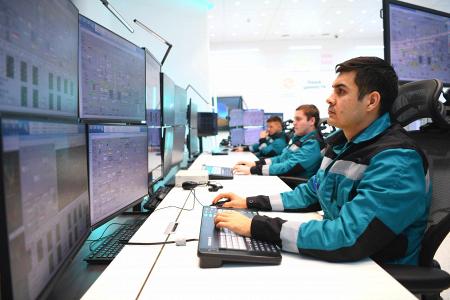 На «ЗапСибНефтехиме» внедрена новая цифровая система мониторинга технологических процессов «Эконс»
