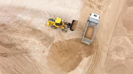  Дорожно-строительные машины JCB на Дне карьерной техники