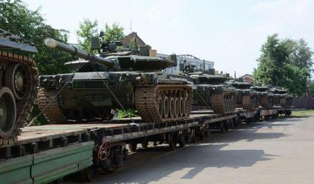 Омсктрансмаш Ростеха отправил в войска первую партию Т-80БВМ
