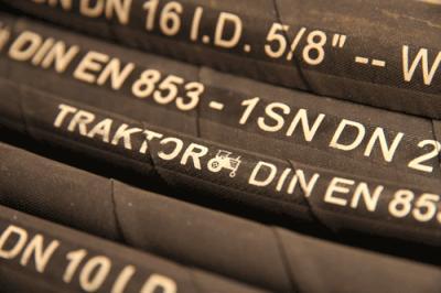 Испытания рукава высокого давления Трактор