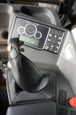 Ричтраки Атлет. Самый эргономичный и удобный на рынке Джойстик Управления Гидравликой.