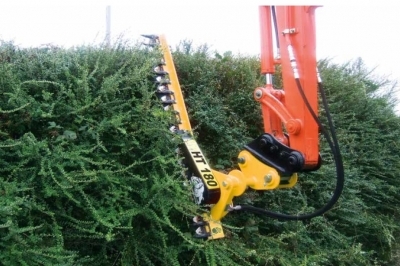 Кусторезы Delta - новинка навесного оборудования для экскаваторов-погрузчиков